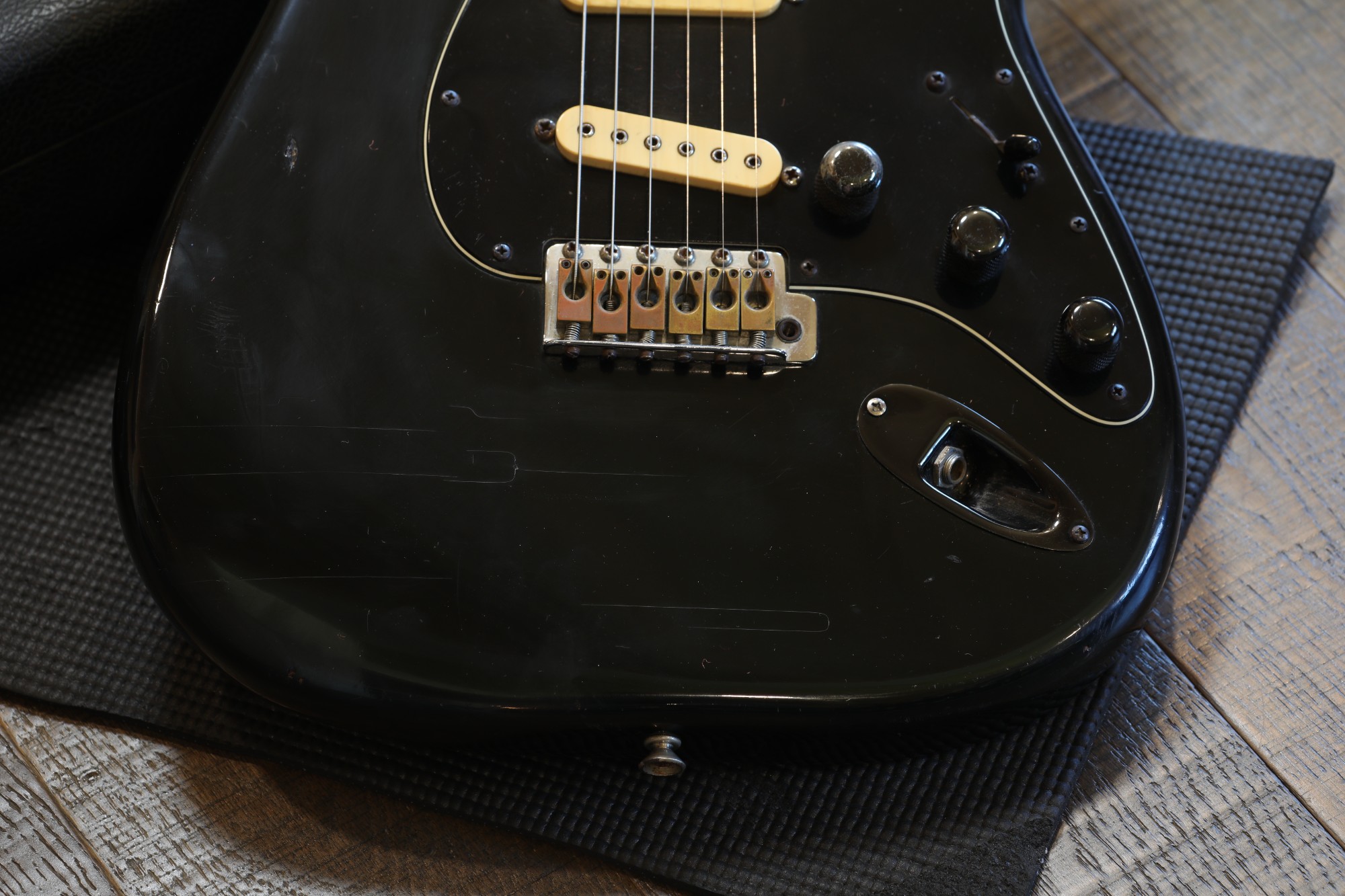 1979 Fender Stratocaster Electric Guitar Black + OHSC | Lovies Guitars