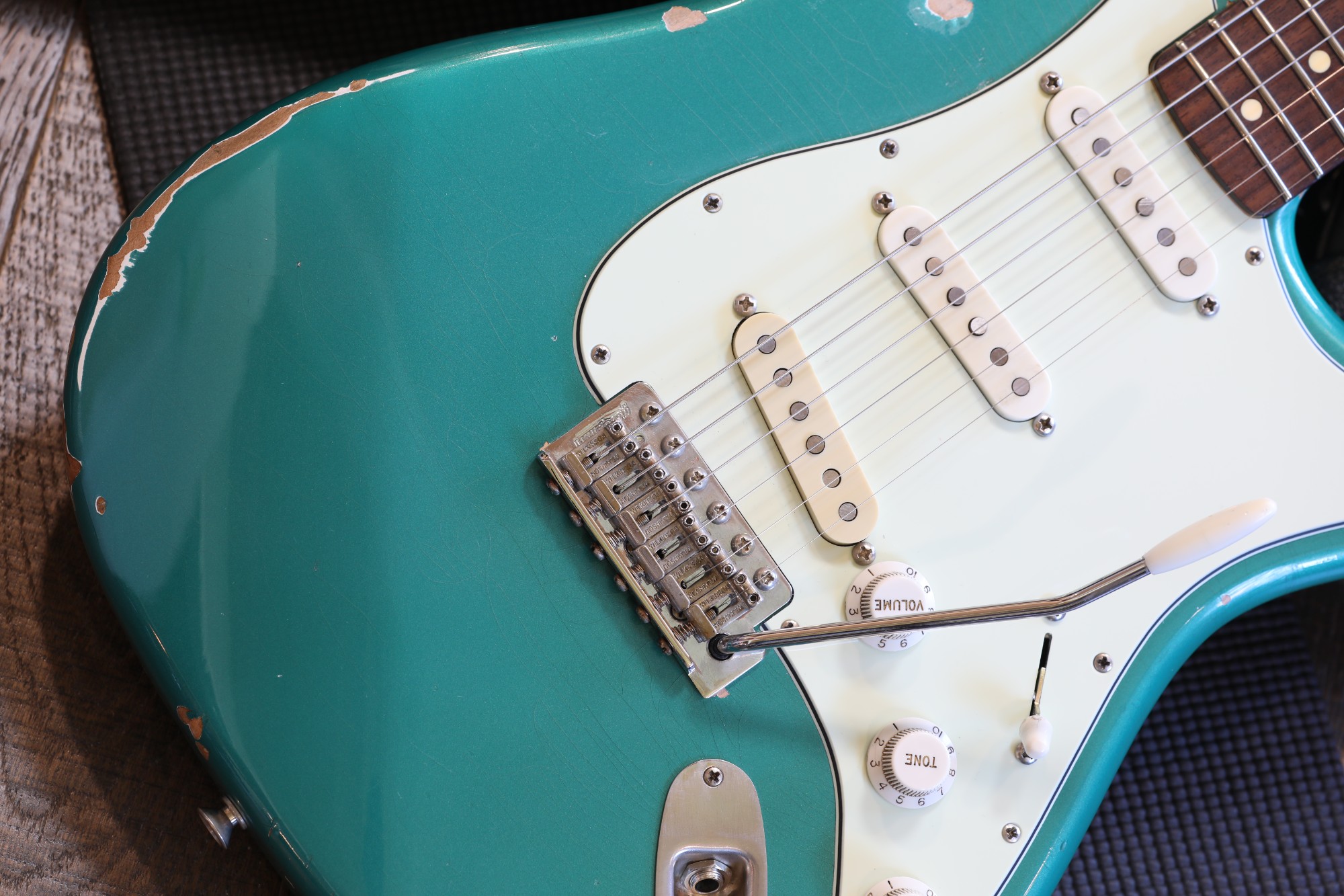 K-Line Springfield Electric Guitar Relic Sherwood Green + COA OHSC