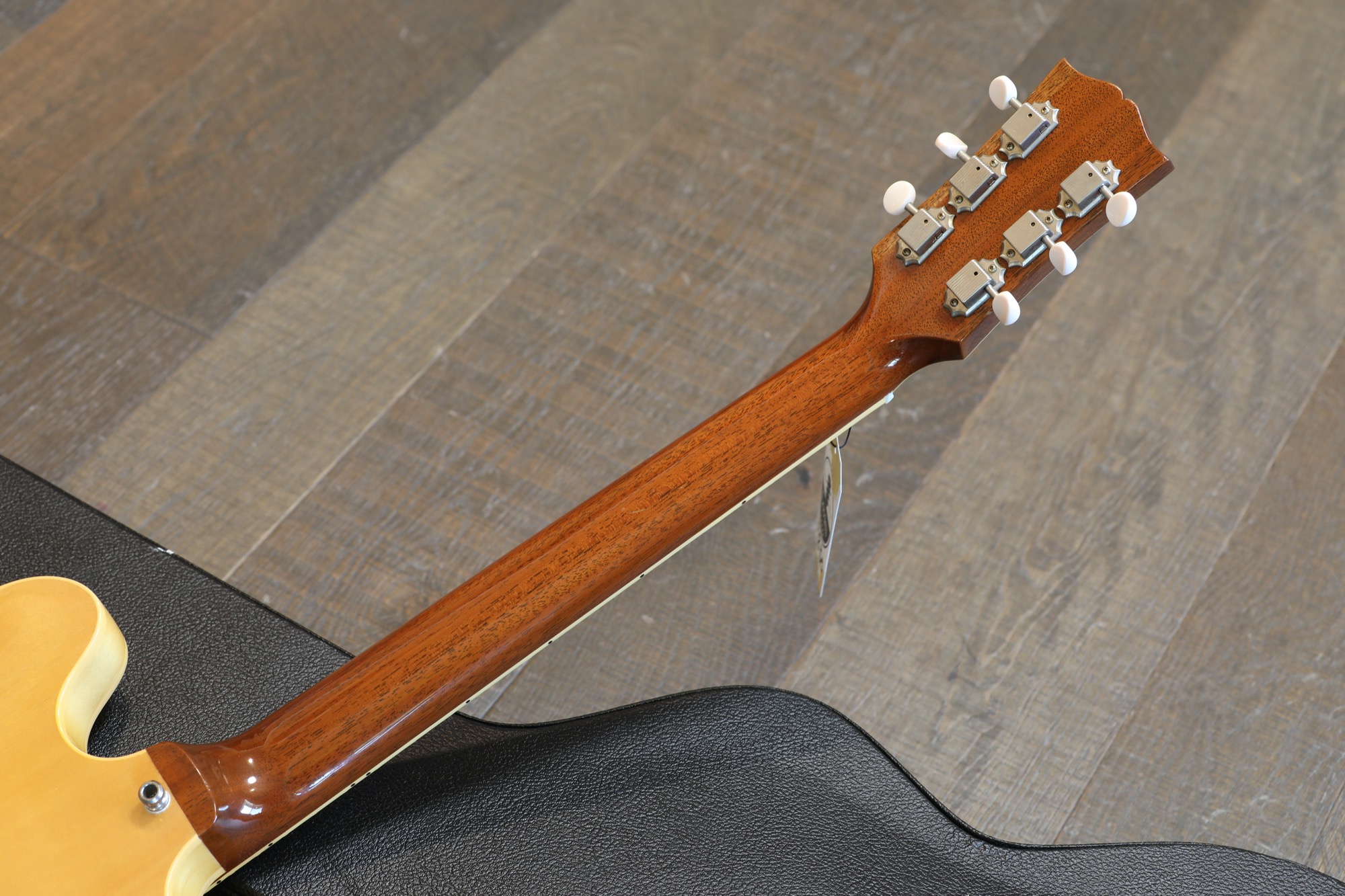 Minty! 2010's Gibson Custom Shop '59 Historic ES-330 Semi-Hollow